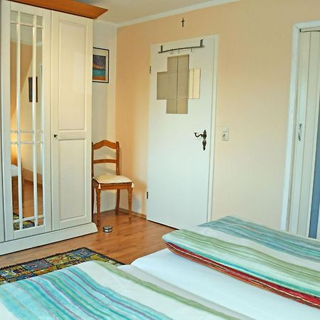 Ferienwohnung Karnitz Im Herzen Von Ruegen Bagian luar foto